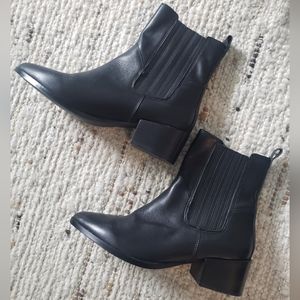 Steve Madden Leather Boots